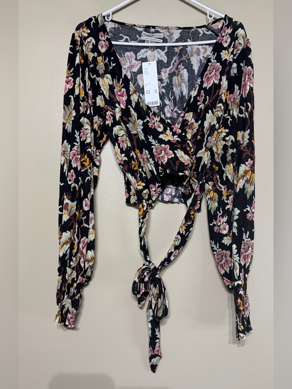 NWT Urban Outfitters Victoria Floral Crepe Wrap Blouse - Picture 4 of 13